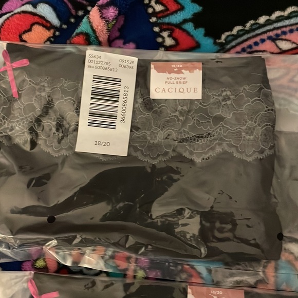 Lot of 9 brand new pairs of ladies panties. - Picture 6 of 10